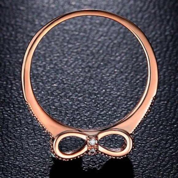 VIDEO LISTING Dainty Bow Ring - Picture 12 of 17